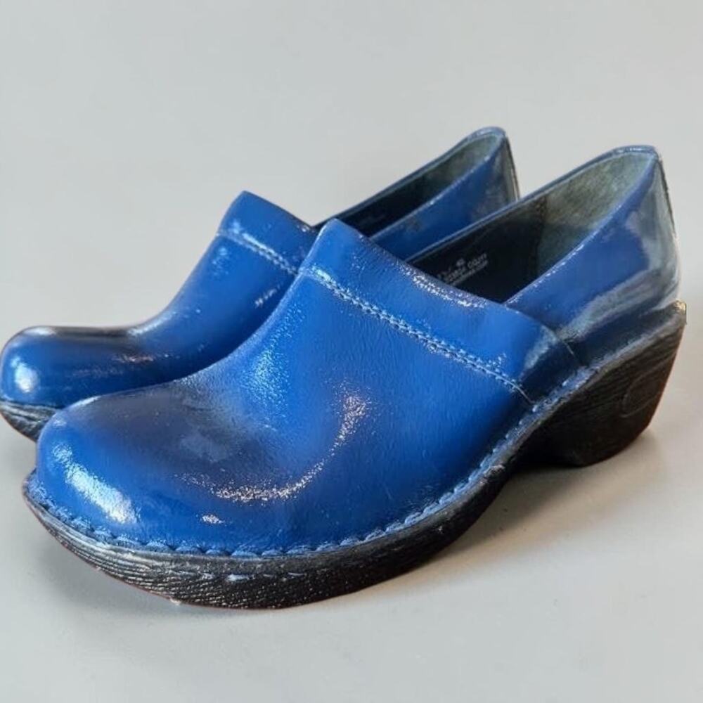 BORN Women's 8.5 40 Cobalt Blue Leather Clogs Slip-On Wedge Comfort Shoes